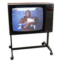 TV & Video Props Philips 20" (20CT2236/05T) Wood Case TV with Stand
