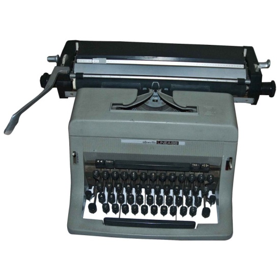 Olivetti Linea88 Typewriter