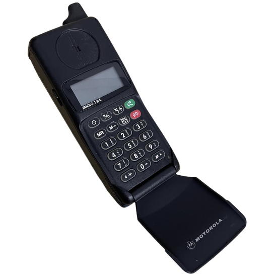 Motorola MicroTAC International 7200 Mobile Phone