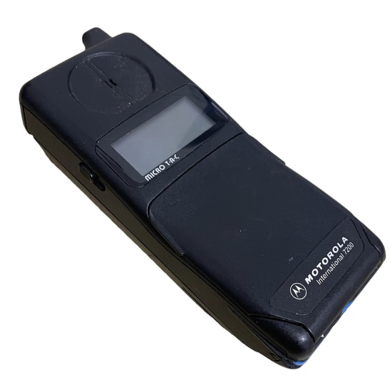Picture of Vintage Technology Prop Store   Office Equipment   Mobile Phone Props   Motorola MicroTAC International 7200 Mobile Phone
