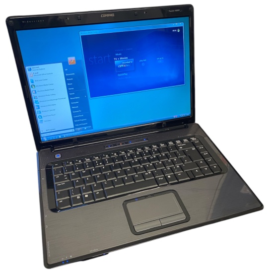  HP Compaq Presario V6000 Laptop