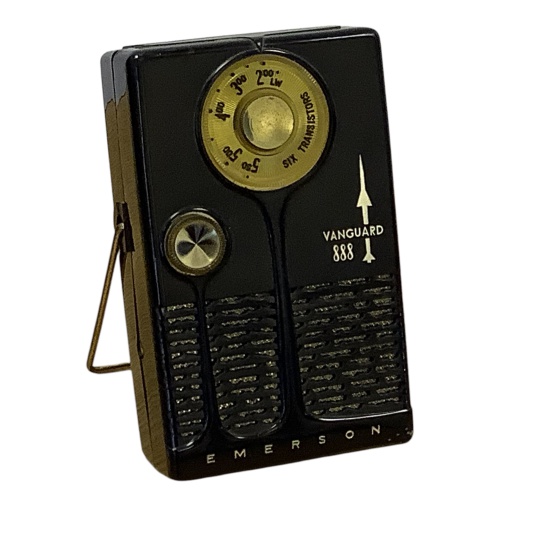 Emerson Vanguard 888 Radio